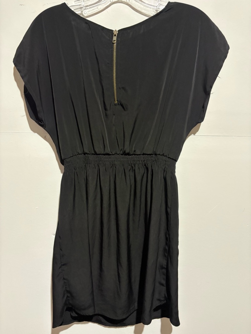 Women’s one clothing Black Short Mini Dress with Gold Zip Back and Pockets Sz M - Picture 2 of 4